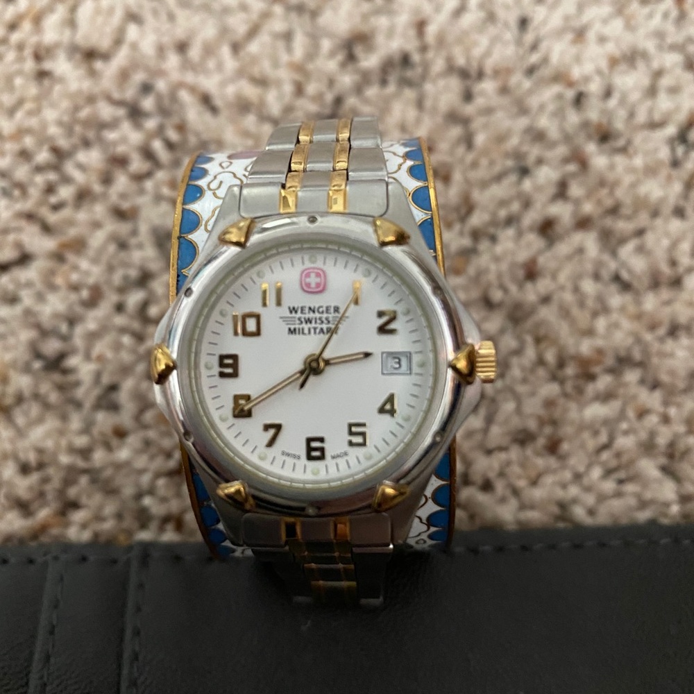 NEW LISTING! Wenger Swiss Military Wristwatch